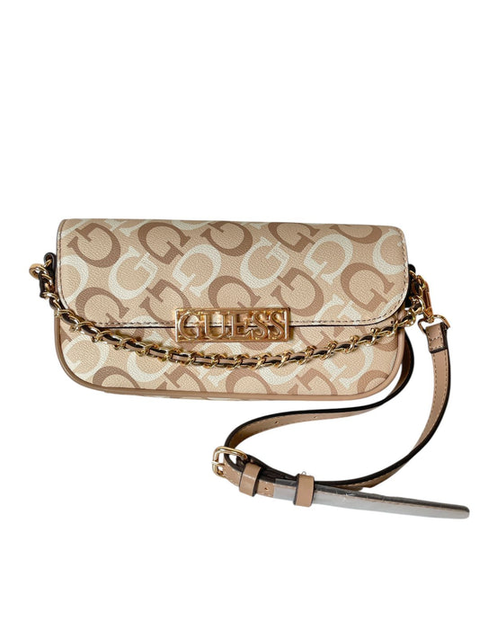 Bolsa Guess "G Chain Chic" – Estilo elegante con cadena frontal